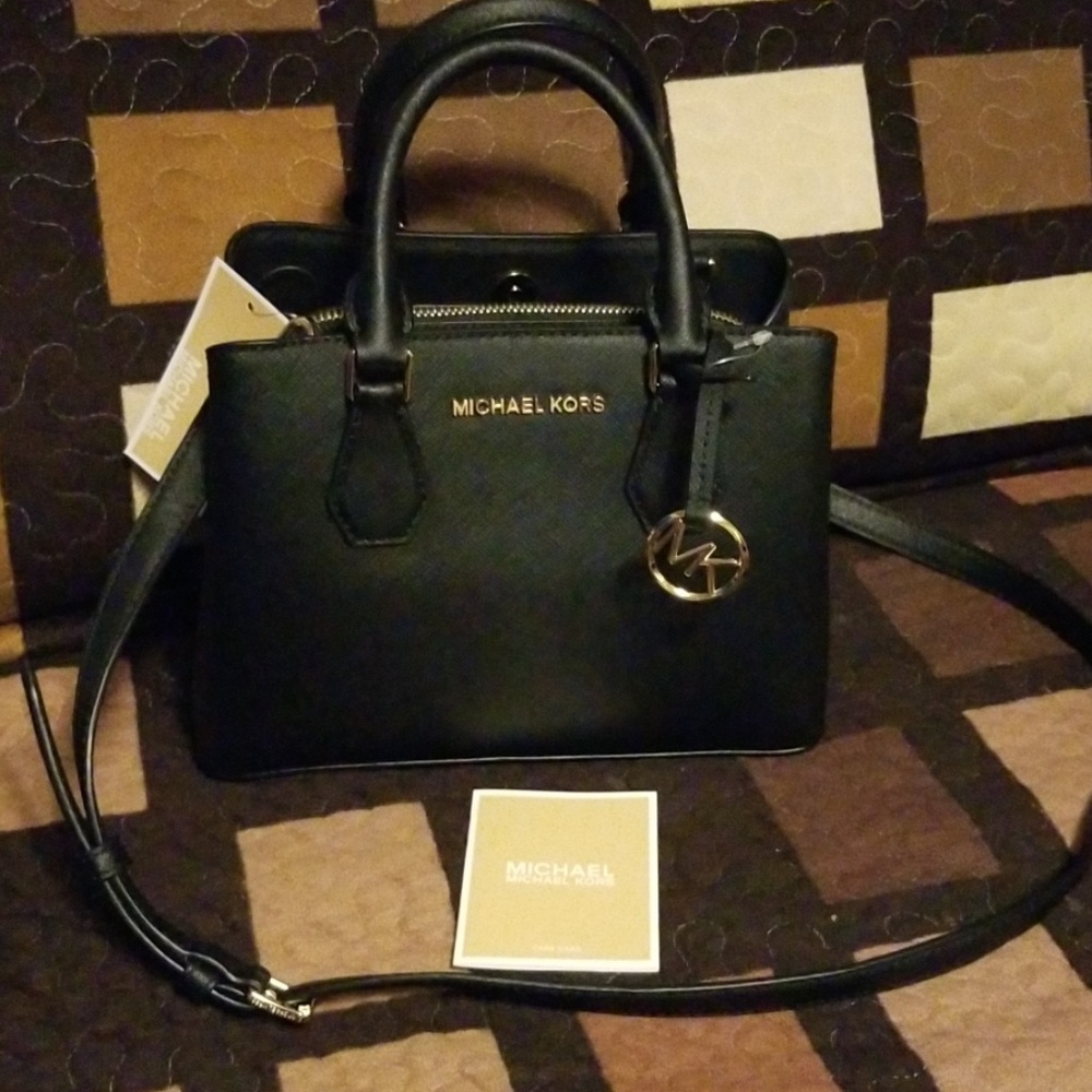 Michael Kors


Camille Leather Small Satchel Co